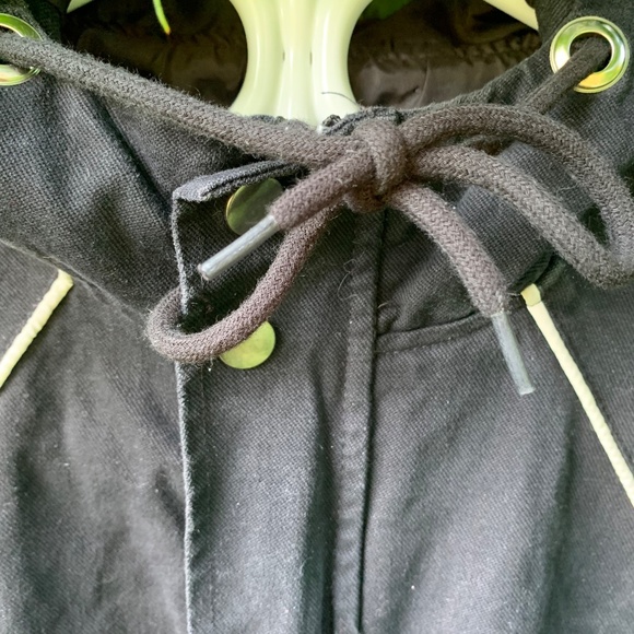 Supreme Jacket - Picture 10 of 10